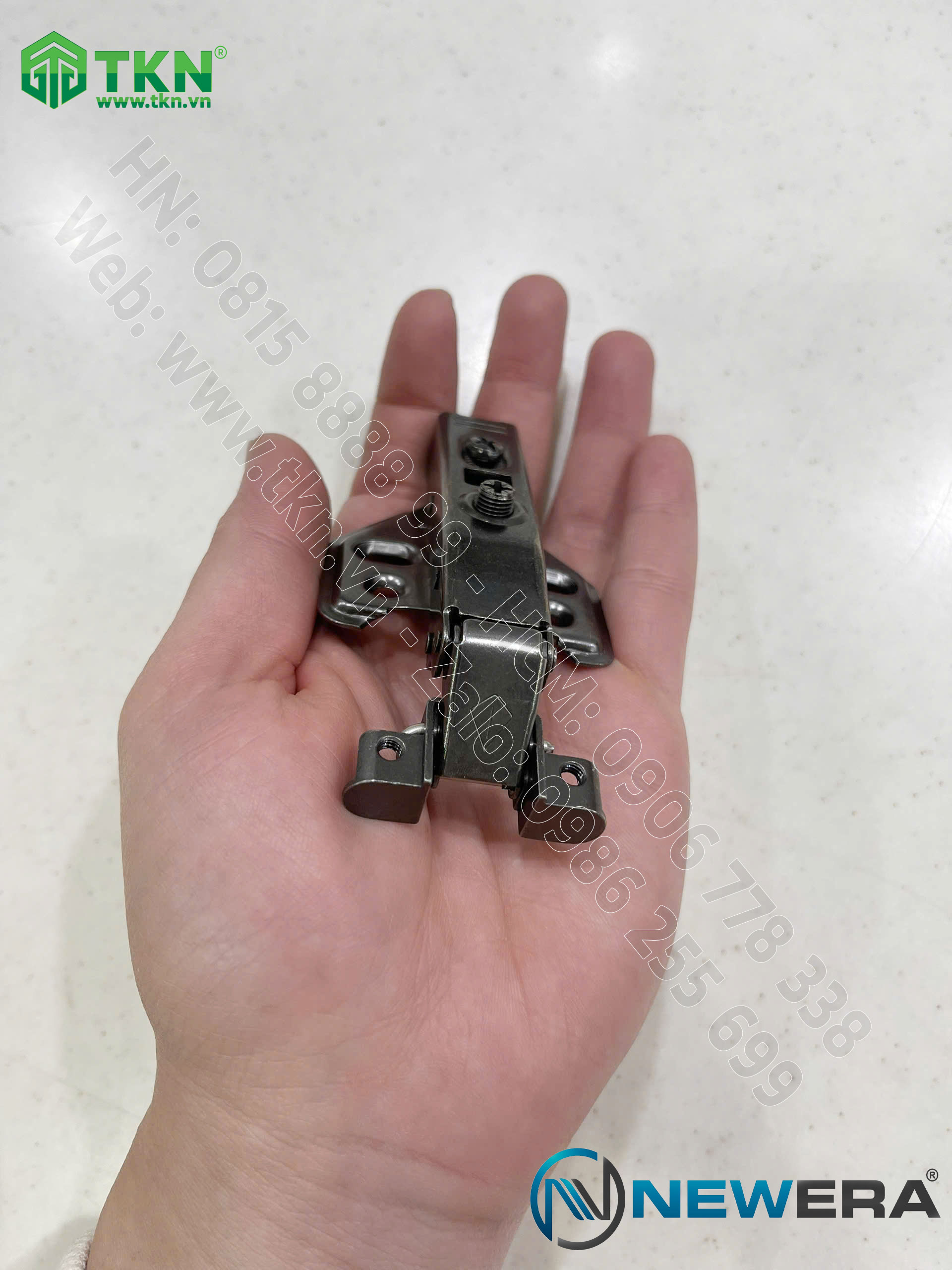 Bản lề thẳng NewEra khung nhôm giảm chấn piston đồng dùng cho cánh kính khung nhôm 399A 9
