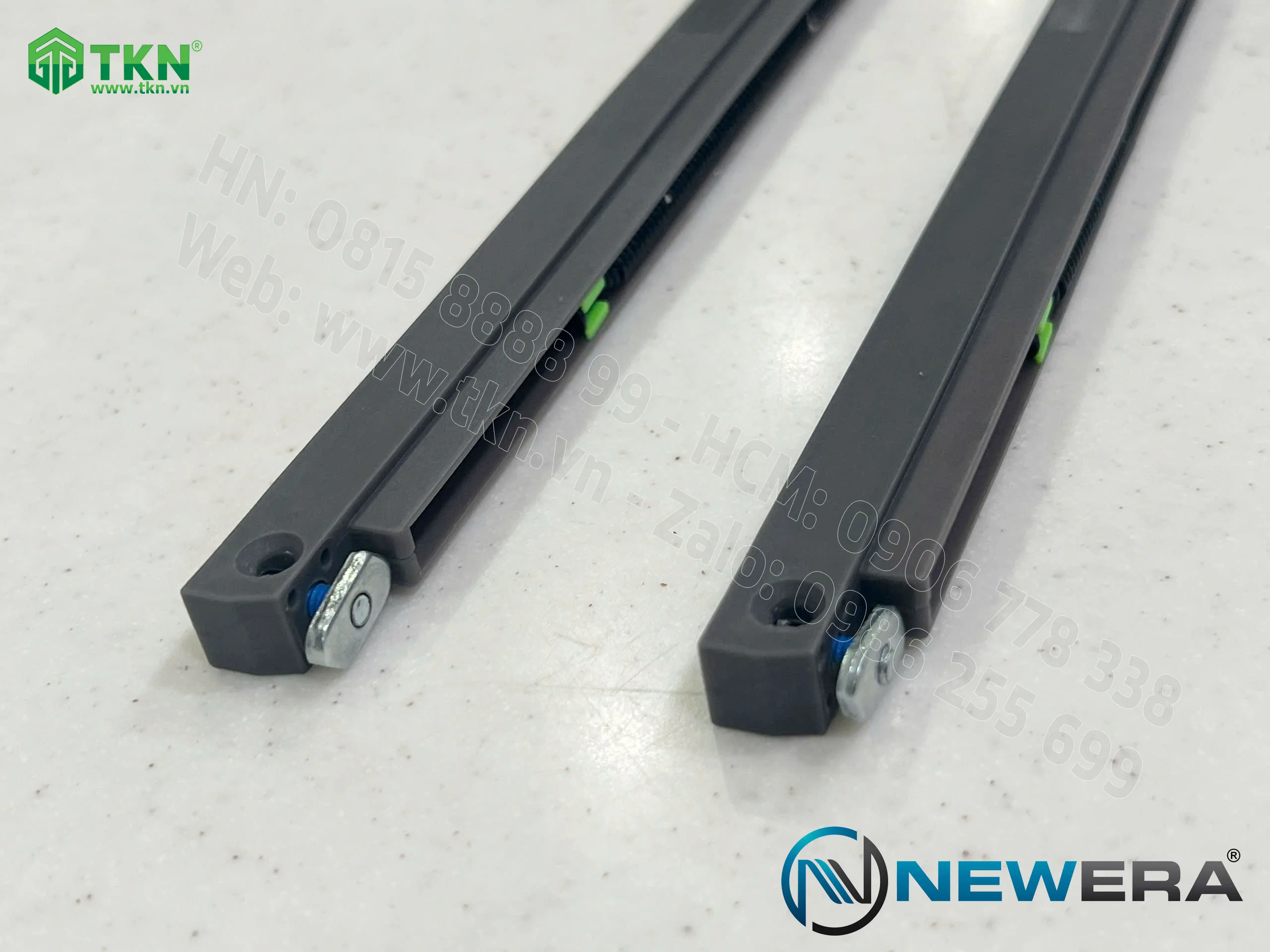 Phụ kiện cánh trong cửa lùa NewEra có giảm chấn tải trọng 70kg NE445IS 13