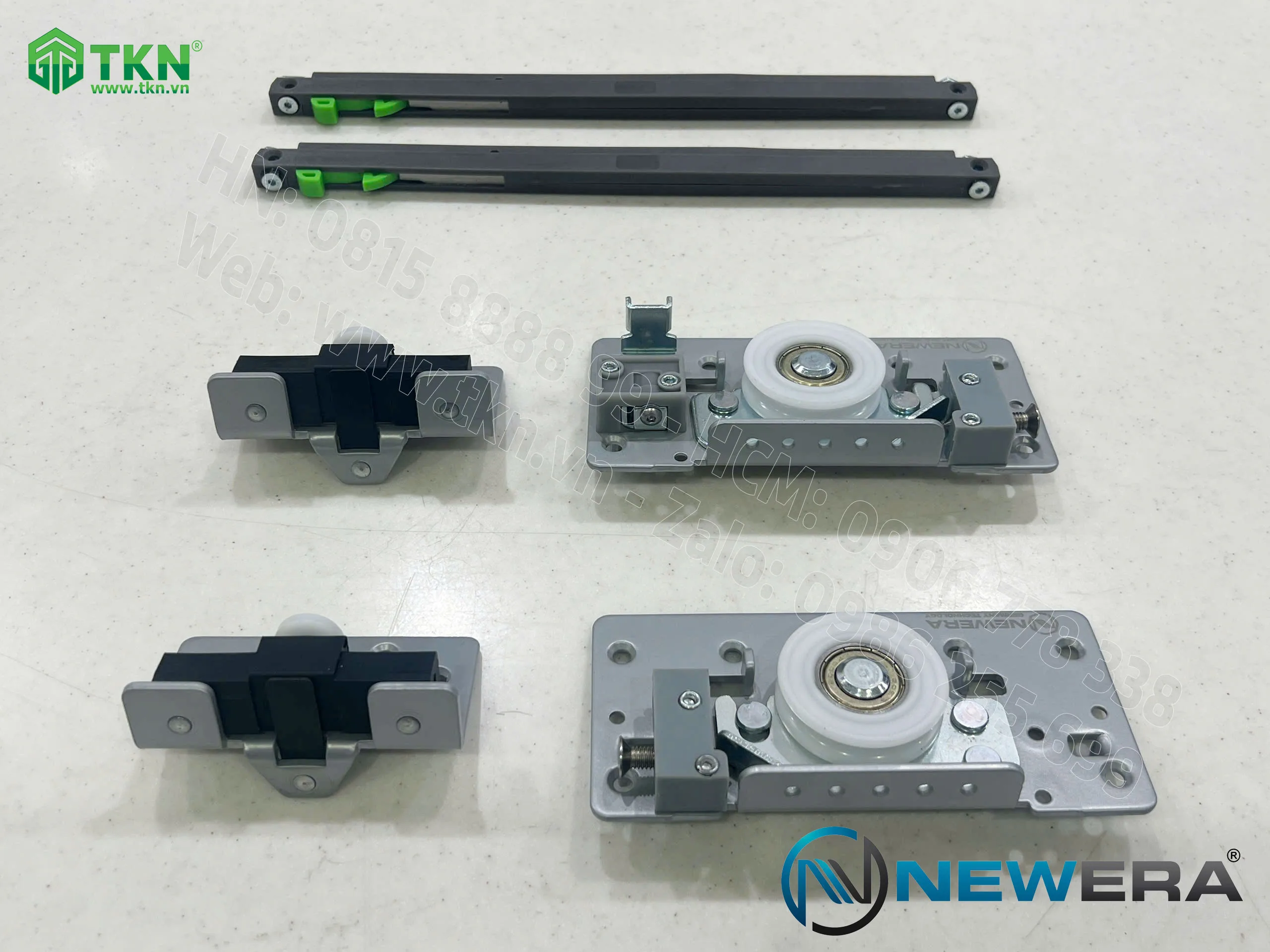 Phụ kiện cánh trong cửa lùa NewEra có giảm chấn tải trọng 70kg NE445IS 5