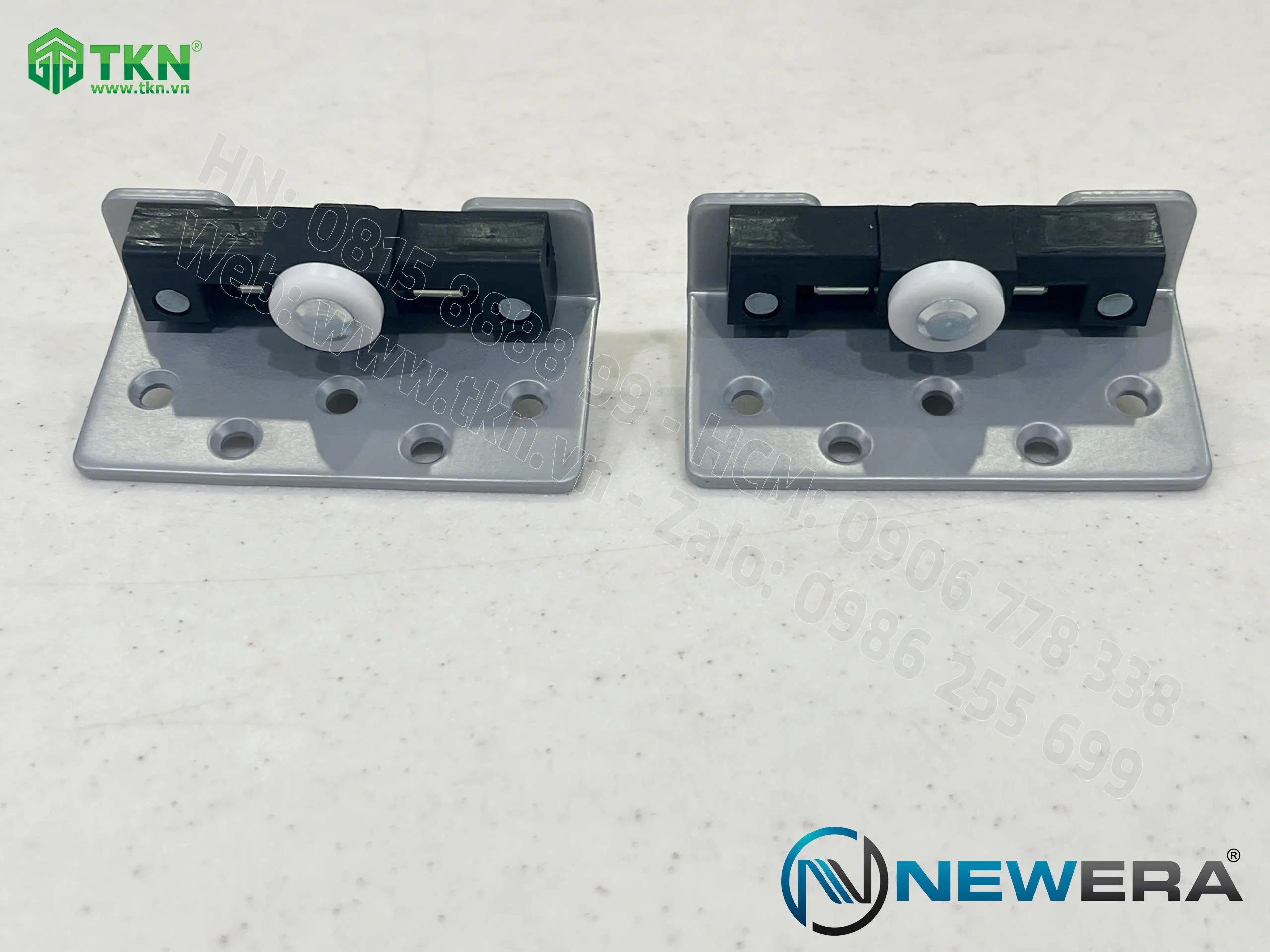 Phụ kiện cánh trong cửa lùa NewEra có giảm chấn tải trọng 70kg NE445IS 10