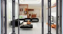 Phụ Kiện Cửa Gấp NewEra: Giải Pháp Hoàn Hảo Cho Vách Ngăn Di Động và Cửa Ra Vào