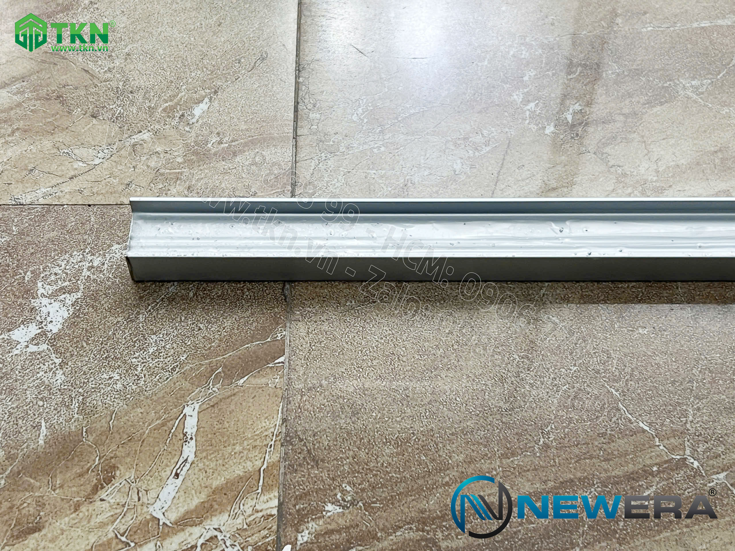 Ray trượt dưới cho cửa cánh gấp 2m NewEra NE782BT1 10