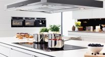 Bếp Từ NewEra vs. Bosch, Hafele: Cuộc Chiến Của Linh Kiện Đỉnh Cao và Uy Tín Thương Hiệu
