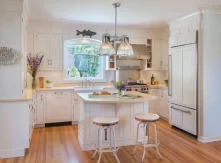 Case Study: Màn “Lột Xác” Bếp Cũ 4m² Thành Không Gian Sang Trọng Với 50 Triệu