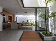 Báo Giá Phụ Kiện Cửa Trượt & Cửa Gấp NewEra: Hiểu Rõ Chi Phí Đầu Tư Cho Chất Lượng Dài Lâu