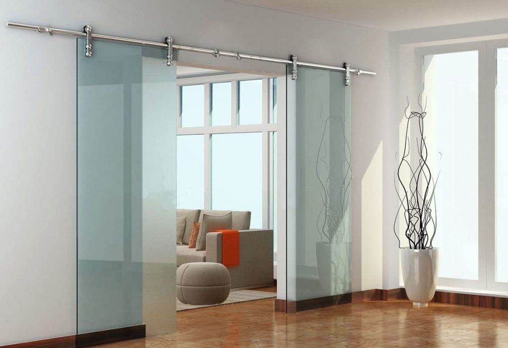 Hệ Cửa Trượt Kính Ray Ống Inox NewEra NE291G1: Phân Tích Chất Lượng Thép Không Gỉ 304 và Kỹ Thuật Gia Công Bánh Xe Chống Mài Mòn