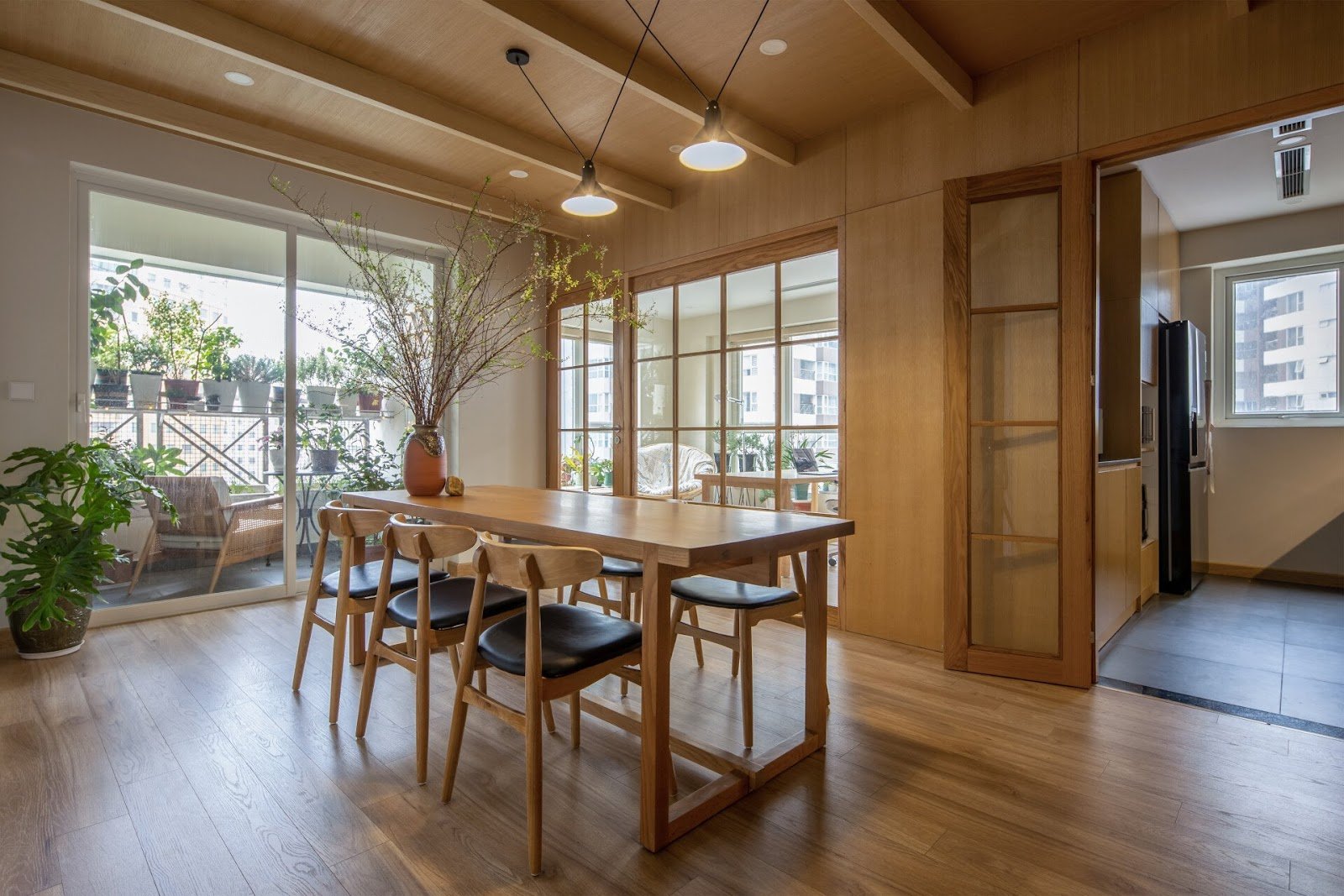 Sự Tĩnh Lặng Của Wabi-Sabi, Sự Ấm Cúng Của Hygge: Kiến Tạo Phong Cách Japandi Hoàn Hảo Với Phụ Kiện NewEra