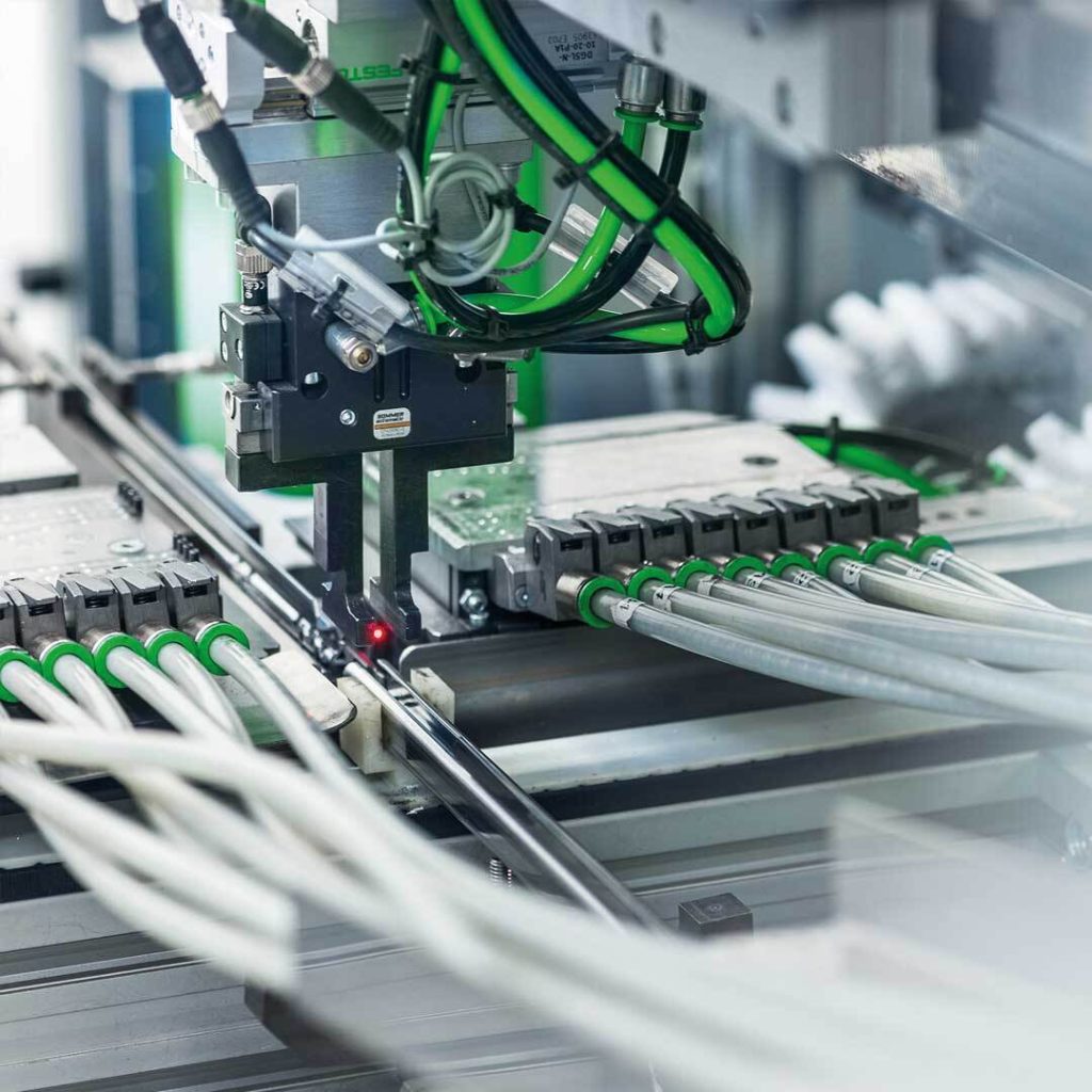 phong thi nghiem tra tan chi tiet ve bai kiem tra 200000 chu ky cua vien lga duc ma grass vuot qua