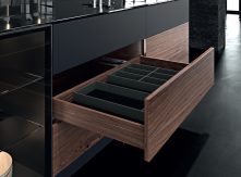 Dung Sai Micromet: Văn Hóa “Meister” (Bậc Thầy) Của Đức & Áo Đã Tạo Ra Sự Chính Xác Tuyệt Đối Cho GRASS Như Thế Nào?