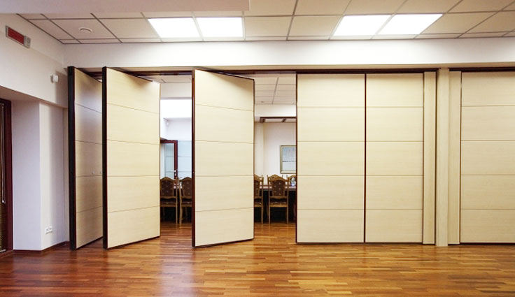 case study vach ngan di dong newera