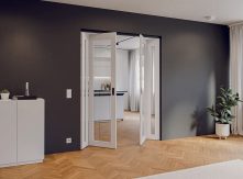 Hiệu Ứng Đòn Bẩy và Sự Phân Bổ Lực Trong Hệ Cửa Gấp Không Ray Dưới: Một Phân Tích Dành Cho Kỹ Sư