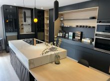 Tân Kỷ Nguyên & Lời Cam Kết Hỗ Trợ Các Xưởng Sản Xuất Việt Nam Vươn Tầm