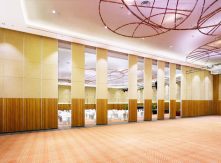 Case Study Chi Tiết: Phân Tích Dự Án Khách Sạn 5 Sao Đã Sử Dụng Vách Ngăn Di Động NewEra Của Tân Kỷ Nguyên